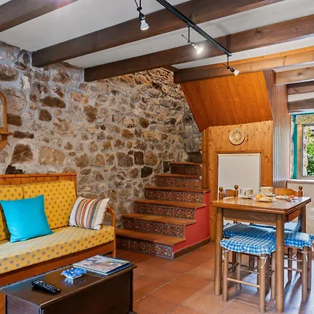 Lorences C Εξοχικό σπίτι Caunedo