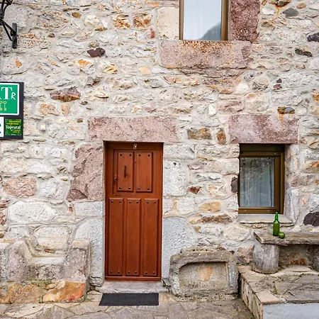 Lorences C Εξοχικό σπίτι Caunedo