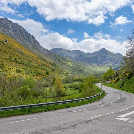 Lorences C * Caunedo